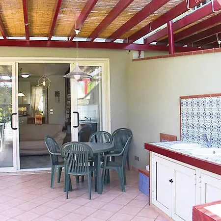 Fontana Barone, בית נופש *